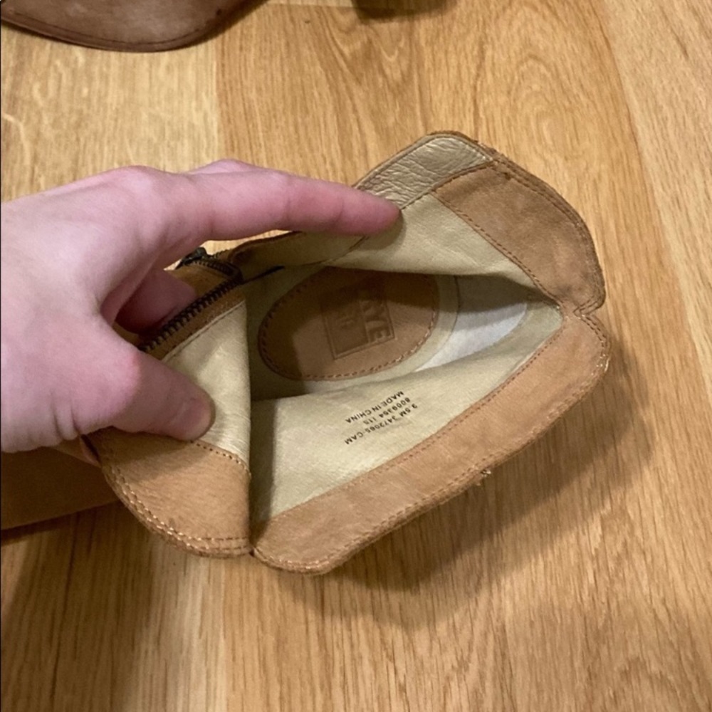 Frye boots - Picture 7 of 7